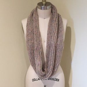 Knit scarf